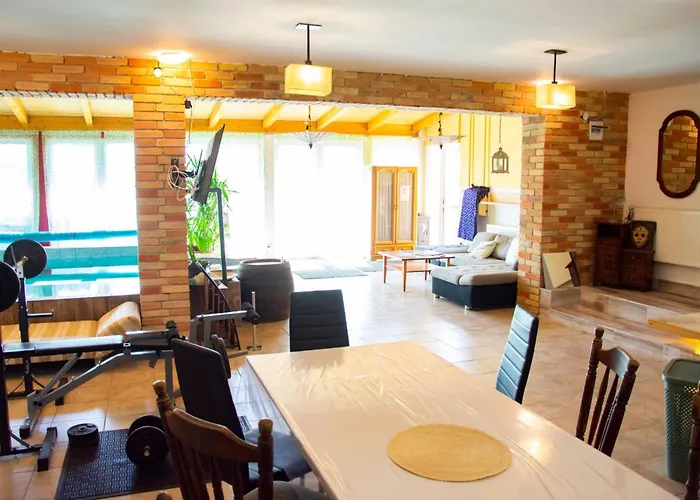Ab Homestay *